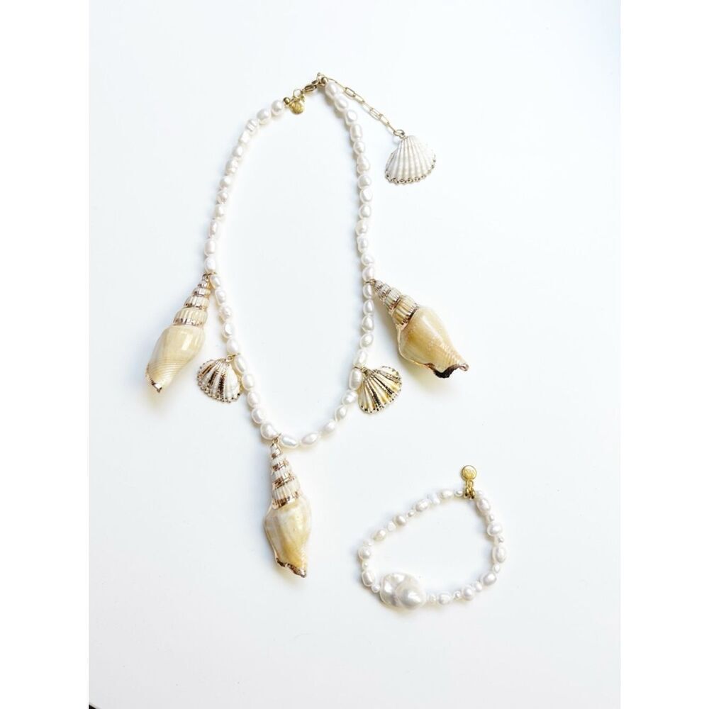 Pearl and Gold Shell Statement Necklace  with matching bracelet Beach Bride - Picture 5 of 14